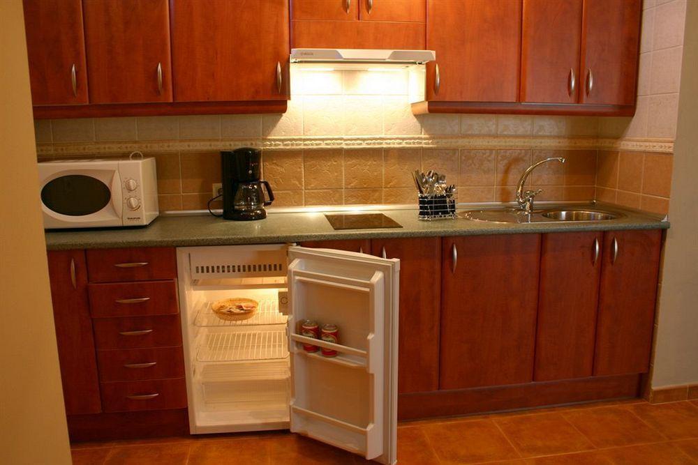 Sierra De Monfrague Apartment Torrejon el Rubio Exterior photo