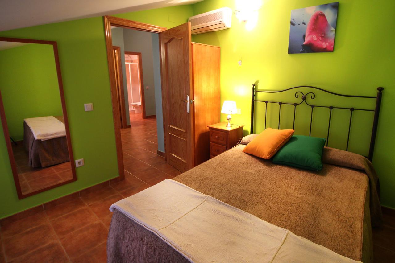 Sierra De Monfrague Apartment Torrejon el Rubio Exterior photo