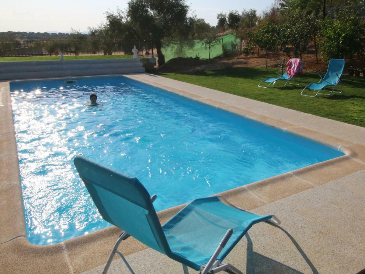 Sierra De Monfrague Apartment Torrejon el Rubio Exterior photo