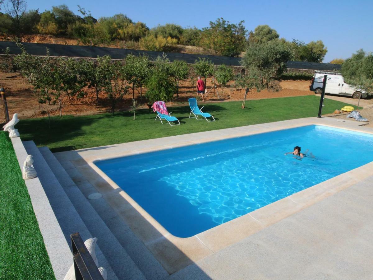 Sierra De Monfrague Apartment Torrejon el Rubio Exterior photo